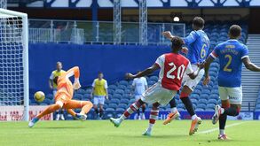 Nuno Tavares marcou na estreia pelo Arsenal e recebeu elogios: «Já dá para ver as suas qualidades»