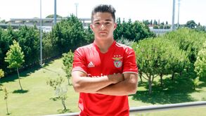 Diogo Nascimento renova com o Benfica