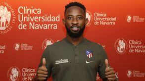 Moussa Dembélé afasta-se do At. Madrid: «Nunca disse que queria ir embora»