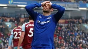 De contratação mais cara a odiado pelos adeptos: A odisseia de Sigurdsson