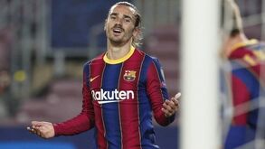 A enigmática mensagem da mulher de Griezmann que os adeptos interpretam... à sua maneira