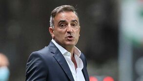 Carlos Carvalhal: «Não somos candidatos ao título, somos candidatos a ganhar todos os jogos»