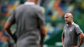 Peter Bosz: «Quem assistiu ao jogo sabe que o Sporting merecia vencer por muitos mais golos»