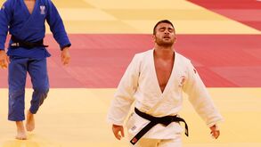 Anri Egutidze em lágrimas após adeus a Tóquio: «Não consigo aceitar»