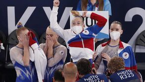 Rússia destrona Estados Unidos na ginástica artística após abandono de Simone Biles 