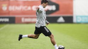 Gabriel de saída do Benfica: afastado da equipa principal e com propostas em cima da mesa