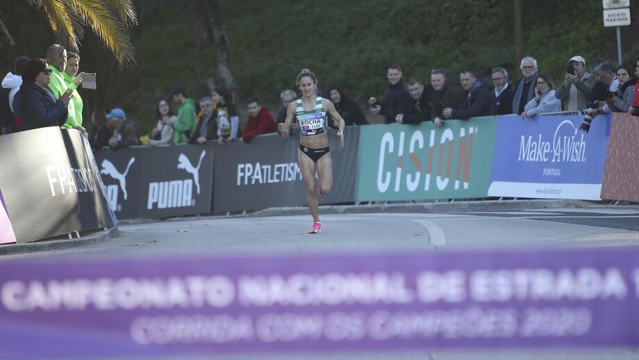 Carla Salomé Rocha a correr pelo Sporting