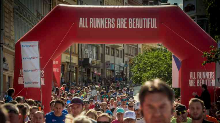 Pandemia dita cancelamento da Meia Maratona de Praga