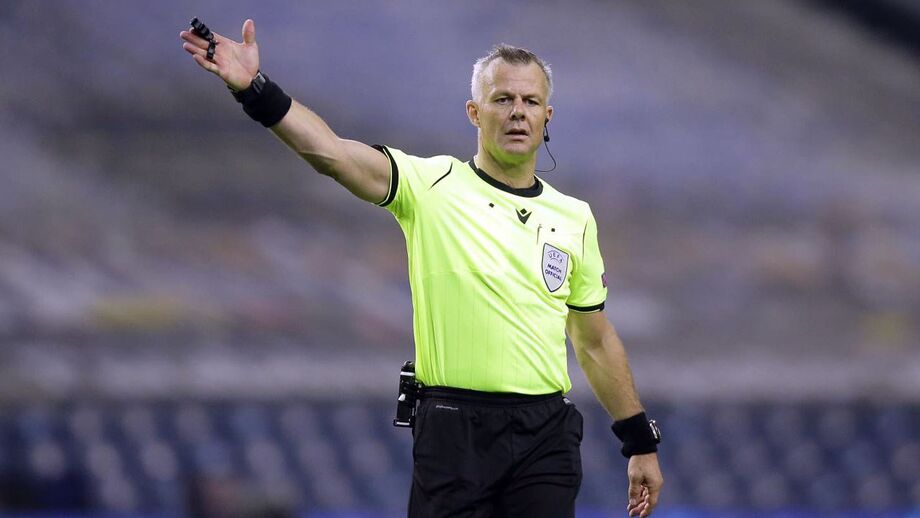 Bjorn Kuipers anuncia fim da carreira e lembra um Nápoles-Benfica: «Foi o ponto de viragem»