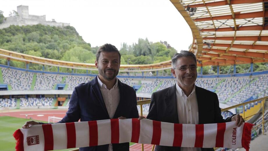 Filipe Cândido com o presidente da SAD do clube Armando Marques