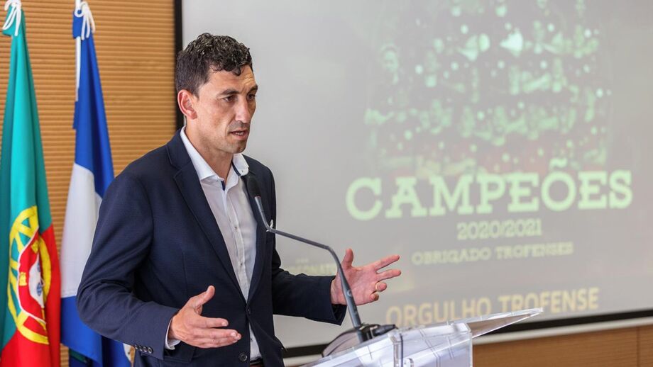 João Tomás defende tese de doutoramento