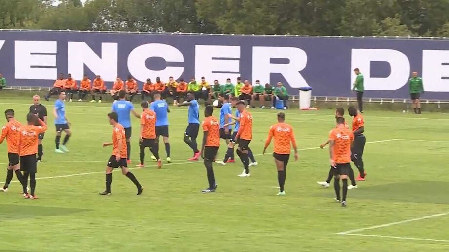 Alana Martina subiu ao relvado após o Al Nassr-Al Ahli