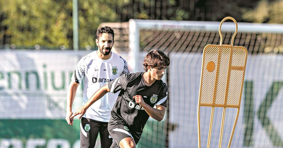 AVALIAÇÃO. Rúben Amorim tira notas sobre Tiago Ferreira