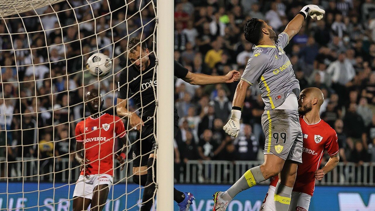 Marcou falhou a saída  e Sanicanin não perdoou