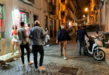 Convívio no Bairro Alto, em Lisboa