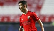 Defesa esquerdo: Grimaldo