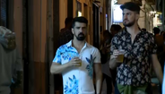 Convívio no Bairro Alto, em Lisboa