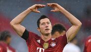 18.  Robert Lewandoswi (Polónia, futebol), 165 pontos