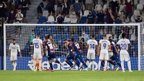 Real Madrid empata com Levante num jogo em que Rúben Vezo... terminou na baliza