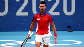 Nadal critica atitude de Djokovic: «Quem é seguido por tantos jovens deve dar o exemplo»