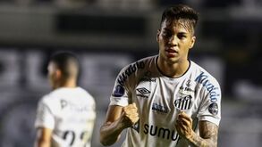 Santos oficializa saída de Kaio Jorge para a Juventus