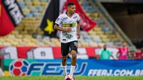 Gabriel Pereira para a defesa do Vilafranquense