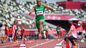 Nelson Évora lesiona-se no primeiro salto em Tóquio'2020