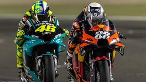 A mensagem de Miguel Oliveira a Valentino Rossi depois do anúncio do adeus do italiano