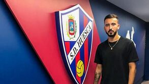 Guarda-redes Tiago Martins assina pelo Huesca