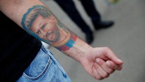 Espanha e Argentina acordaram viradas do avesso... e será que desvendámos destino de Messi?