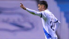 Maximiliano Araújo: O menino uruguaio que tem sido apontado ao Benfica