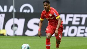 Bayer Leverkusen quer 5 milhões de euros por Wendell