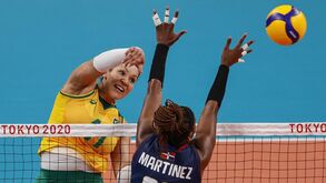 Tandara Caixeta afastada da final de voleibol por doping