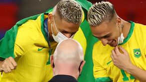 Richarlison sem papas na língua para Infantino: «No próximo ano é no Qatar, hein, careca!»