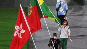 Tóquio'2020 despede-se com cerimónia única: venha de lá Paris'2024!