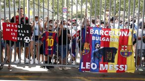 Grupo de adeptos do Barcelona apela à Comissão Europeia para bloquear ida de Messi para o PSG