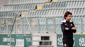 Paços de Ferreira prepara jogo com Larne FC em sintéticos do concelho