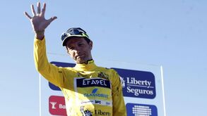 David Blanco critica luta de egos na Volta: «Na etapa da Torre ri-me muito»