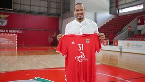 Benfica oficializa contratação de Rogério Moraes 