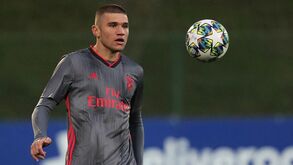 A hora de Morato: Jesus já confirmou que central brasileiro será titular