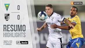Um penálti falhado e uma expulsão na estreia: o resumo do Estoril-V. Guimarães