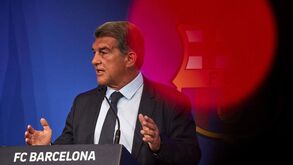 Barcelona tem dívida 