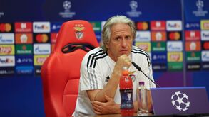 Jorge Jesus espera PSV 'super ofensivo' e destaca internacional alemão como figura