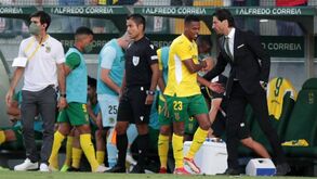 Jorge Simão: «Agora podemos beber um copinho para festejar, mas amanhã é Estoril»