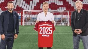 Joshua Kimmich renova com o Bayern Munique até 2025