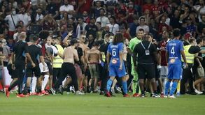 Uma pessoa detida e bancada fechada por quatro semanas após o Nice-Marselha