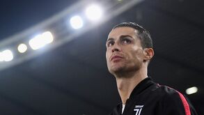 Cristiano Ronaldo e mais dez: um onze de luxo com craques que ficam livres em 2022