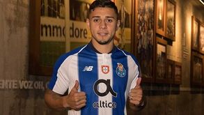 Lateral João Pedro a caminho do Corinthians