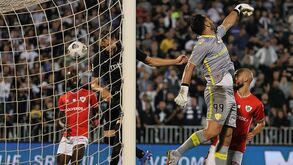 A crónica do Partizan-Santa Clara, 2-0: erros e cansaço traem açorianos