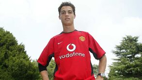 Há 18 anos foi assim: primeira entrevista de Ronaldo como jogador do Man. United foi a Record